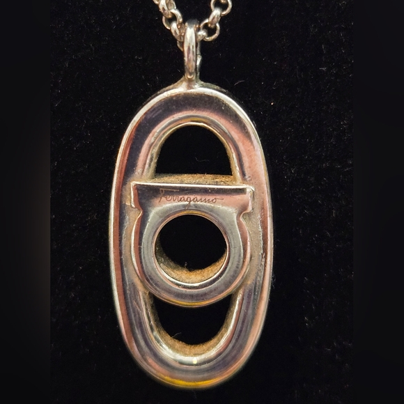 Salvatore Ferragamo Gancini Pendant Necklace - Picture 9 of 13